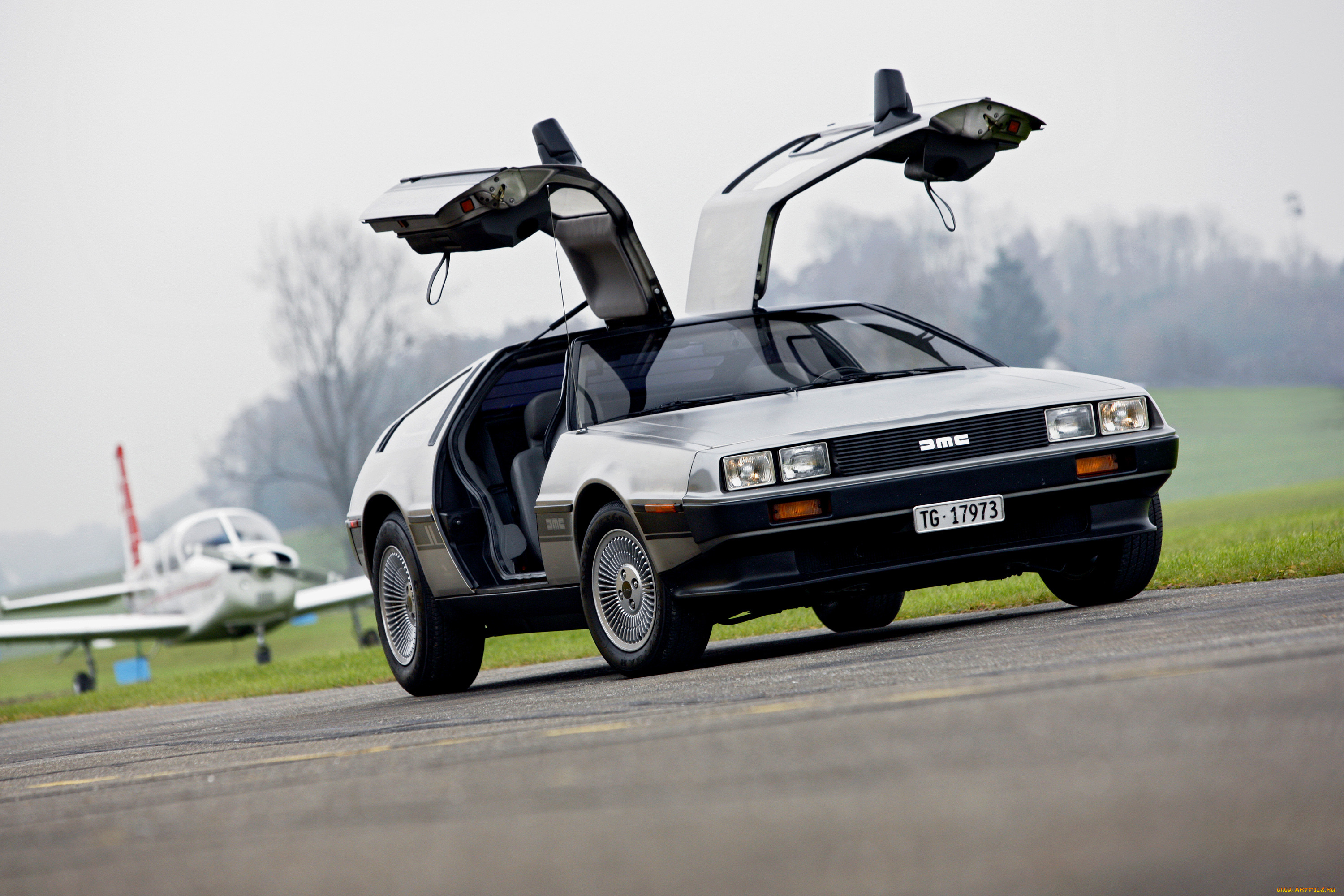 , dmc, delorean